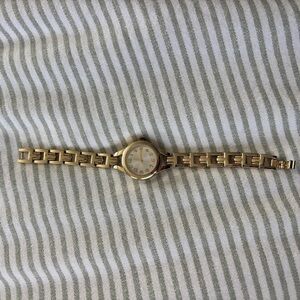 Elegant Gold Women's Watch